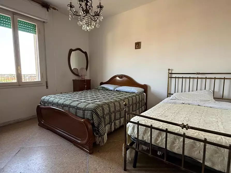 Immagine 25 di Mansarda in vendita  a Viareggio