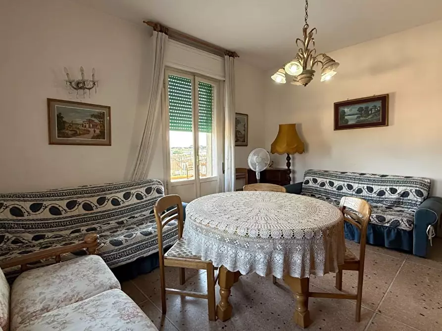 Immagine 18 di Mansarda in vendita  a Viareggio