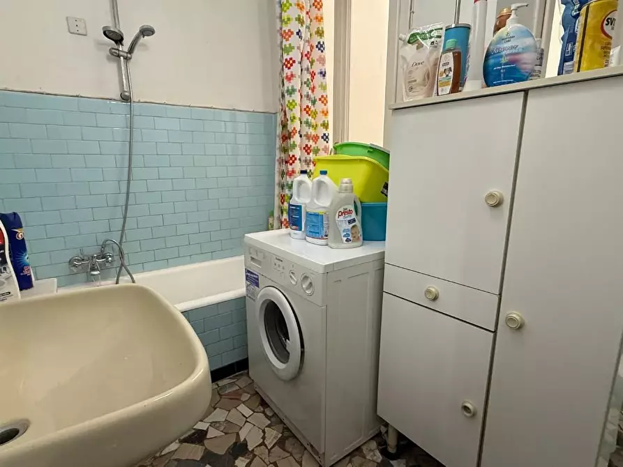 Immagine 35 di Mansarda in vendita  a Viareggio