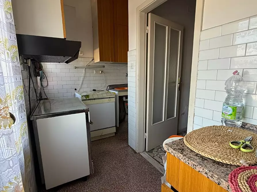 Immagine 23 di Mansarda in vendita  a Viareggio