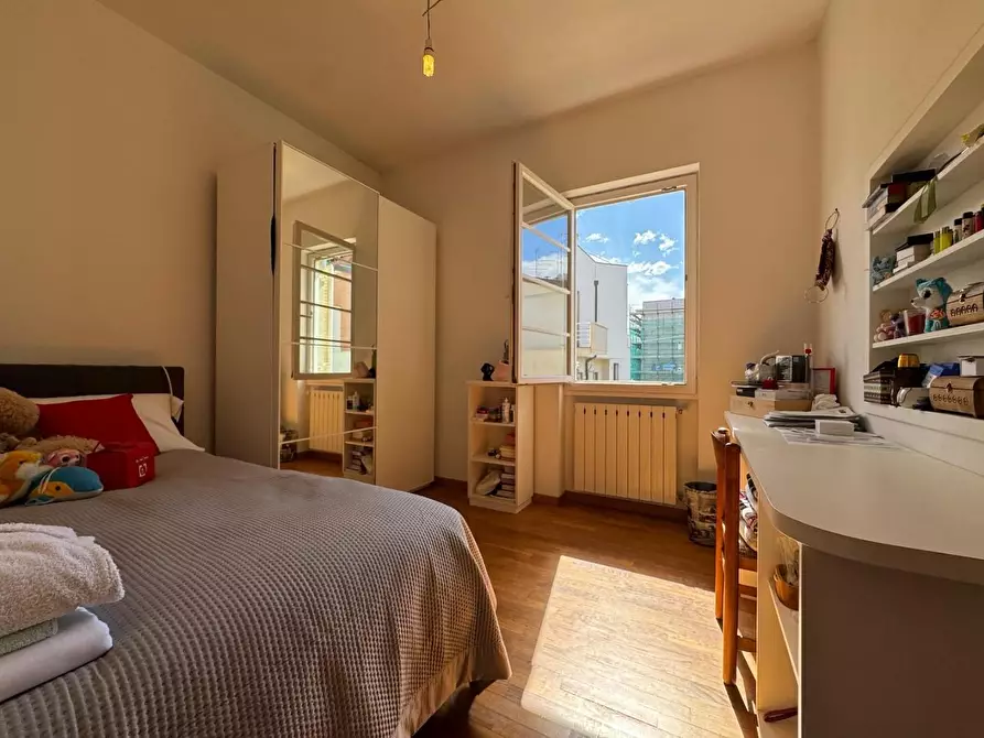 Immagine 27 di Porzione di casa in vendita  a Viareggio