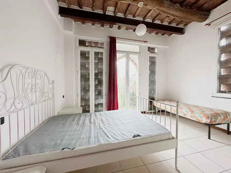 Immagine 15 di Terratetto in vendita  a Lucca