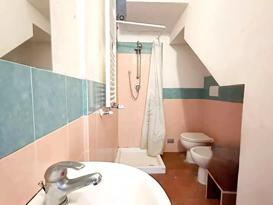 Immagine 7 di Terratetto in vendita  a Lucca