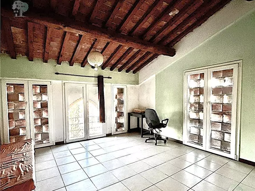 Immagine 20 di Terratetto in vendita  a Lucca