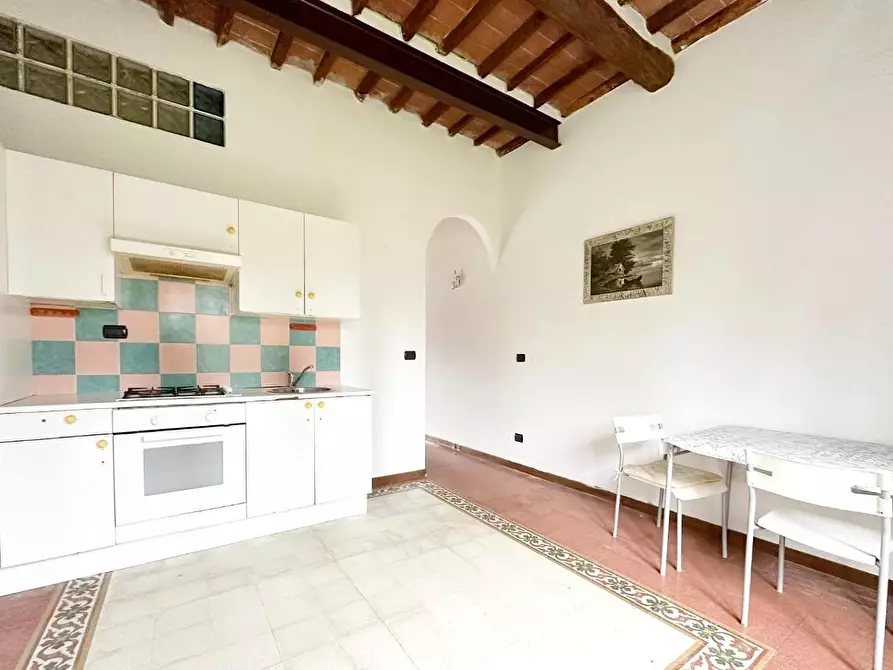 Immagine 10 di Terratetto in vendita  a Lucca