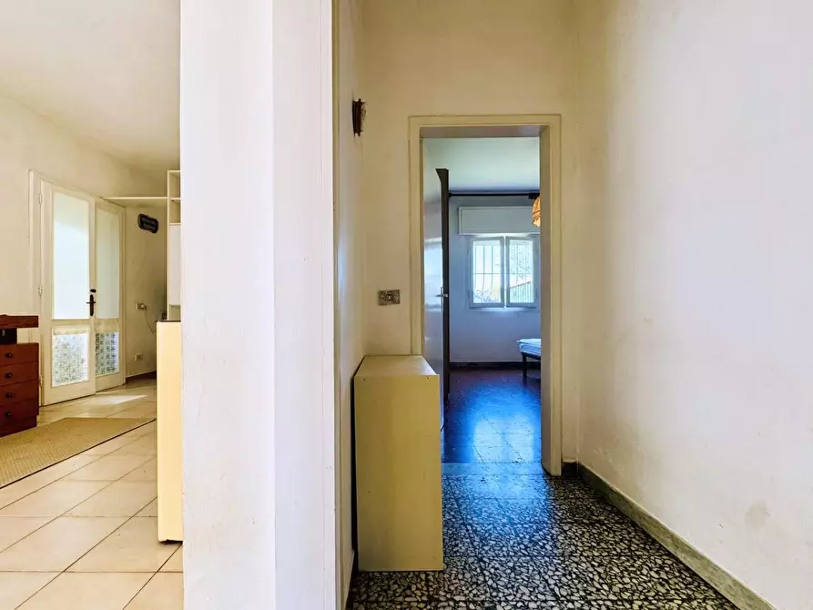 Immagine 15 di Casa indipendente in affitto  a Pietrasanta