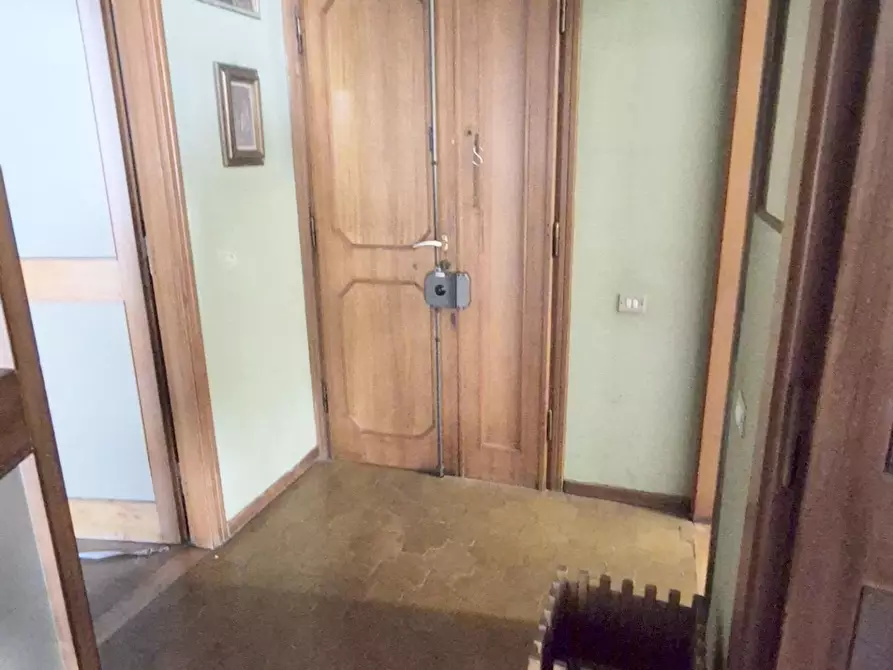 Immagine 48 di Appartamento in vendita  a Viareggio