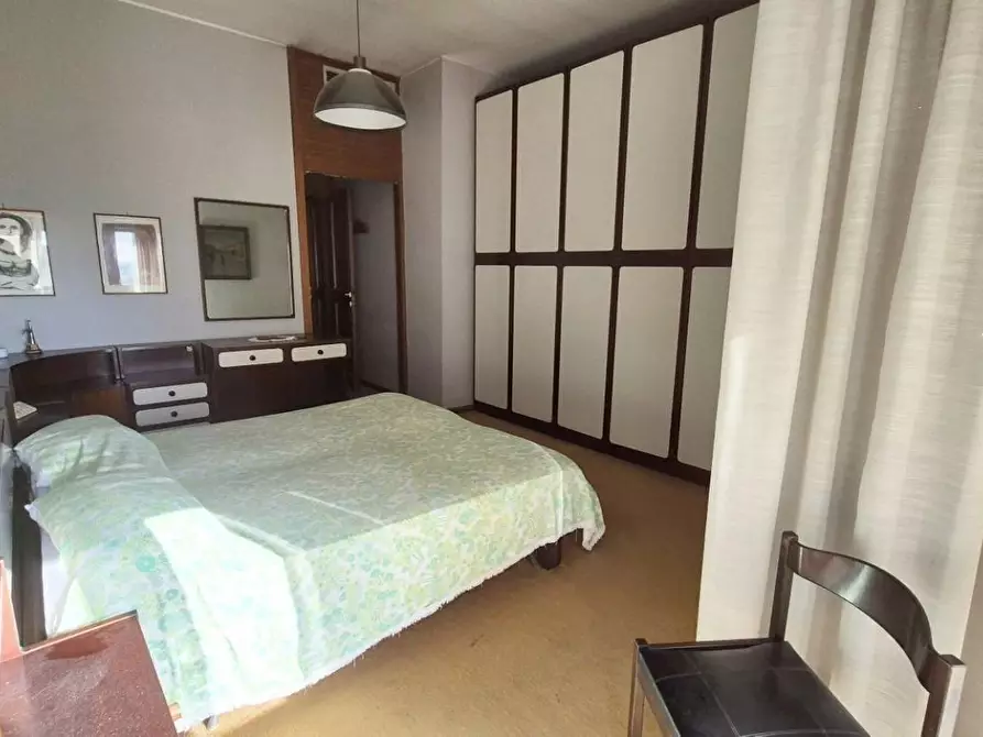 Immagine 67 di Appartamento in vendita  a Viareggio