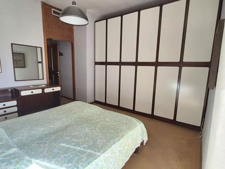 Immagine 68 di Appartamento in vendita  a Viareggio