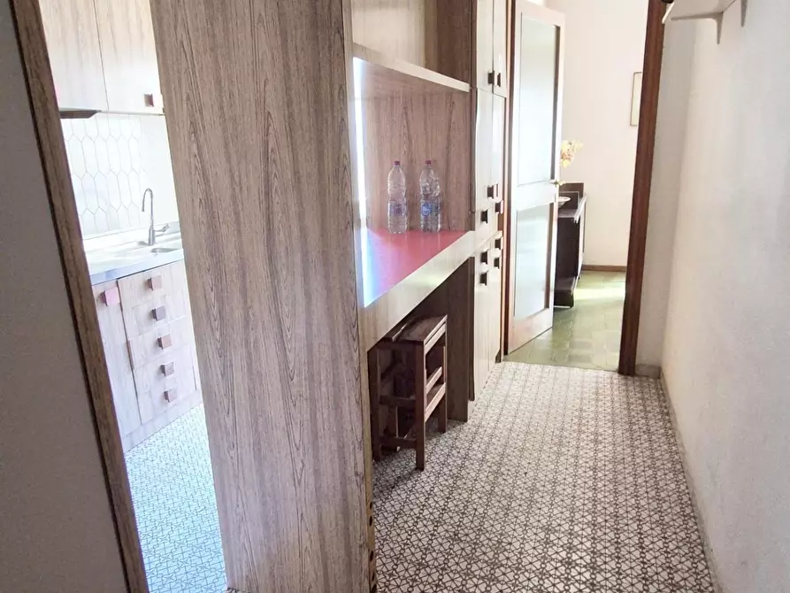 Immagine 27 di Appartamento in vendita  a Viareggio