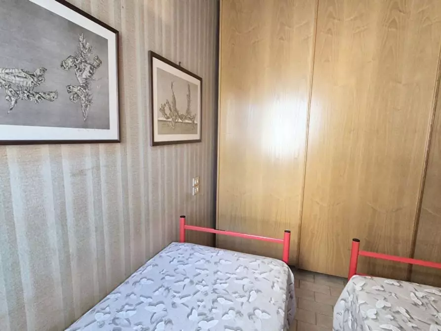 Immagine 87 di Appartamento in vendita  a Viareggio