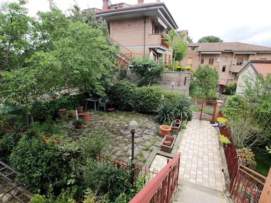 Immagine 22 di Appartamento in vendita  a Monteriggioni