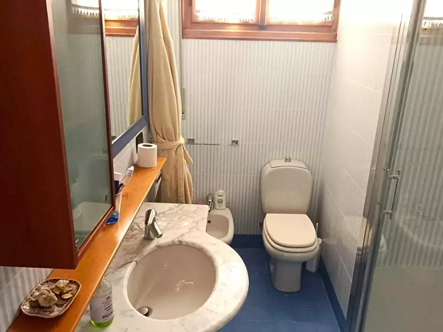 Immagine 25 di Appartamento in vendita  a Massa