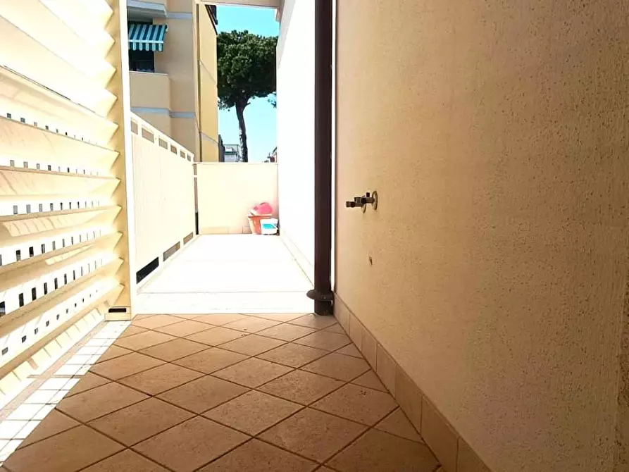 Immagine 27 di Appartamento in vendita  a Massa