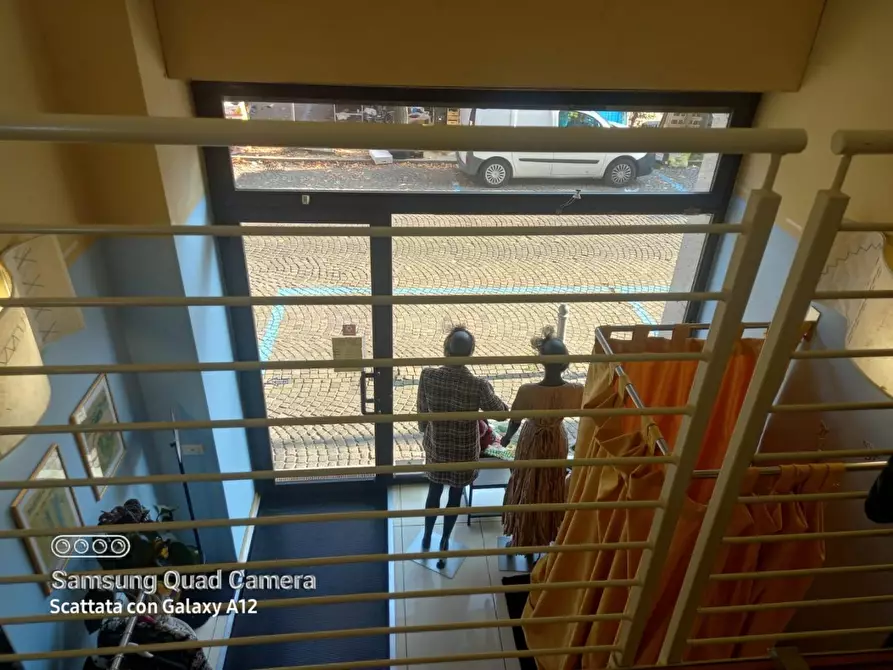 Immagine 3 di Negozio in vendita  a Ciriè