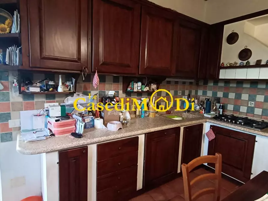 Immagine 4 di Rustico / casale in vendita  a Collesalvetti