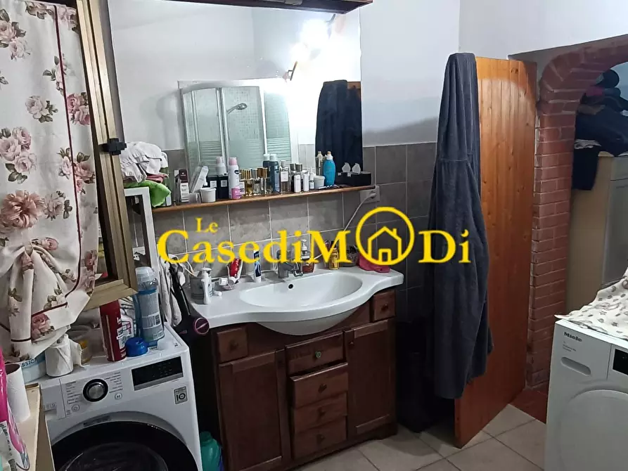 Immagine 33 di Rustico / casale in vendita  a Collesalvetti