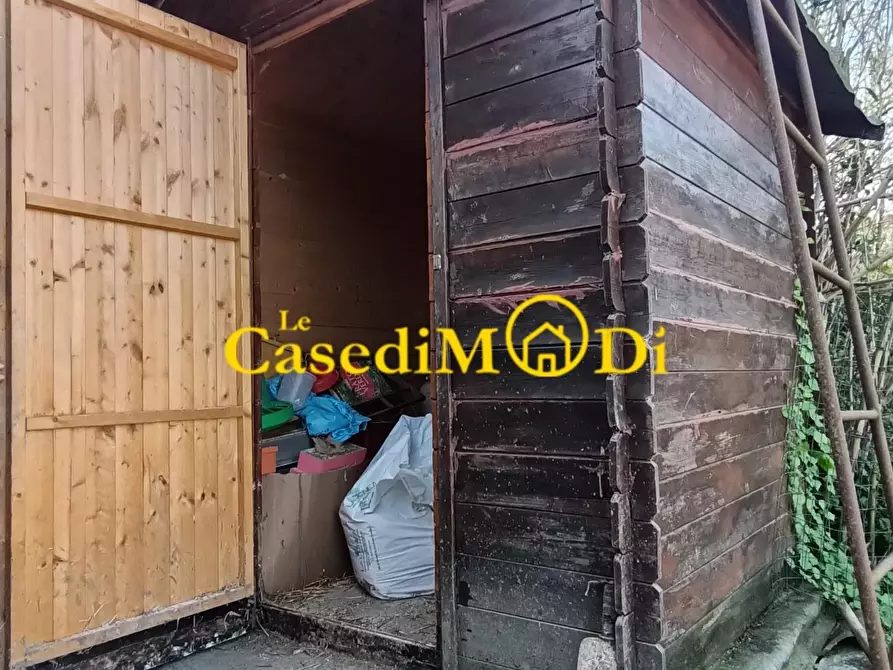 Immagine 38 di Rustico / casale in vendita  a Collesalvetti