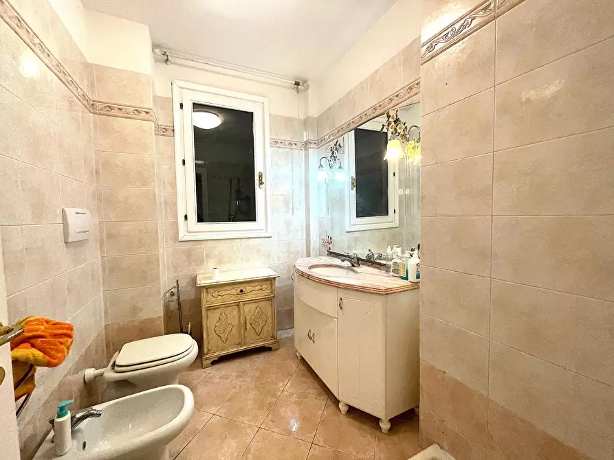 Immagine 16 di Appartamento in vendita  a Empoli