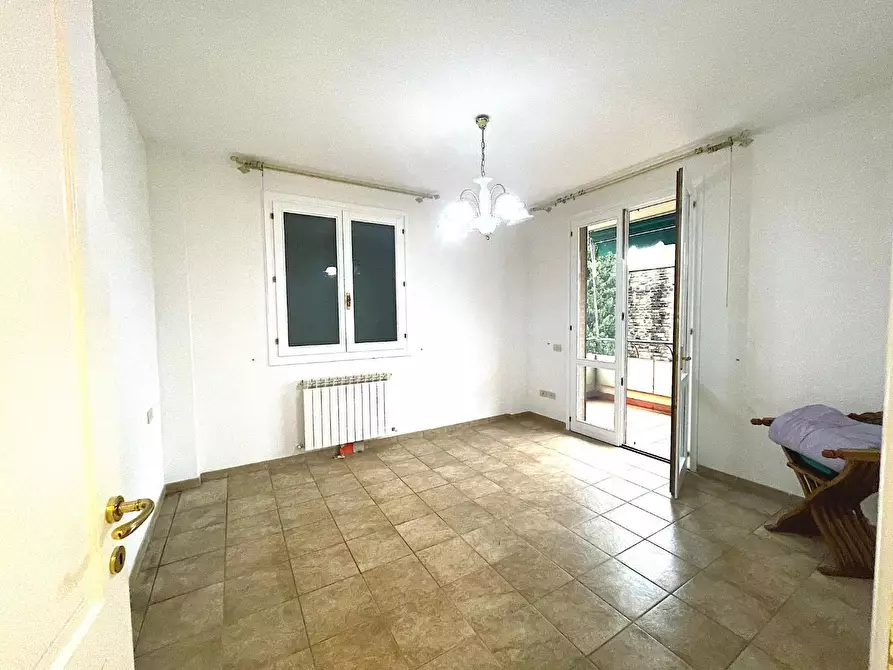 Immagine 13 di Appartamento in vendita  a Empoli