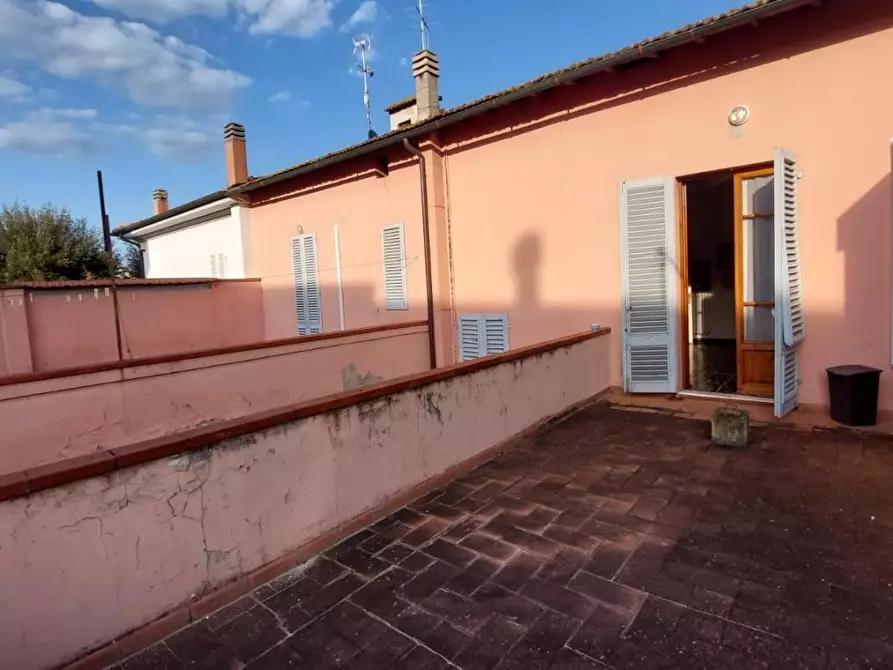 Immagine 11 di Villetta a schiera in vendita  a Vinci