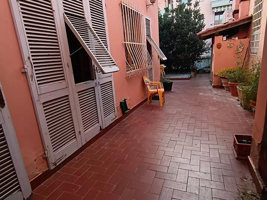 Immagine 31 di Villetta a schiera in vendita  a Vinci