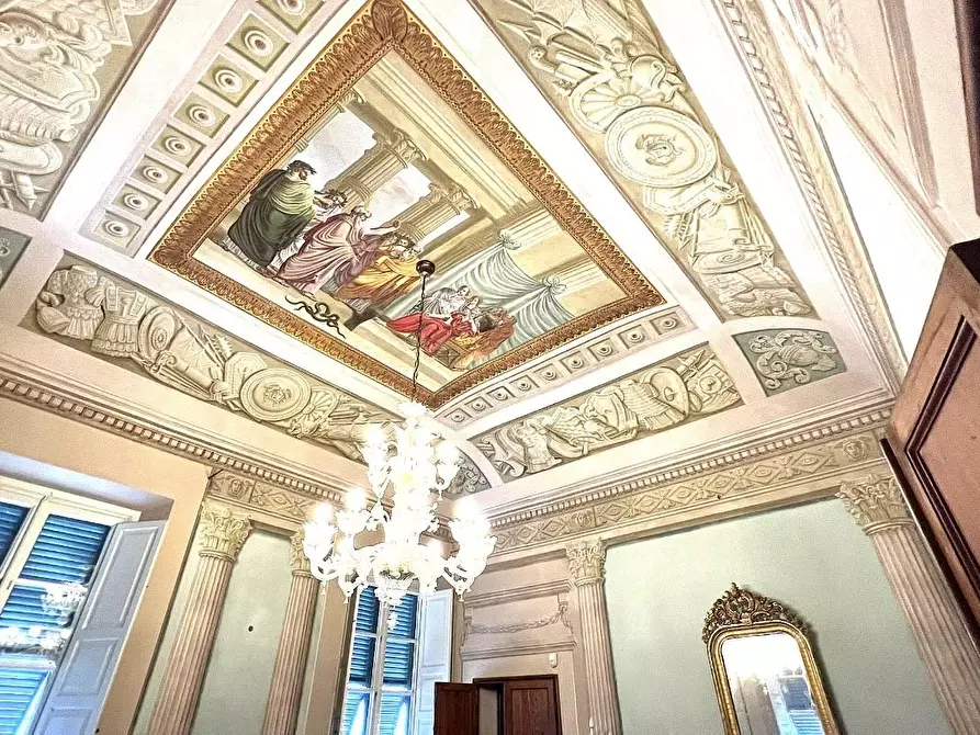 Immagine 25 di Appartamento in vendita  a Pisa