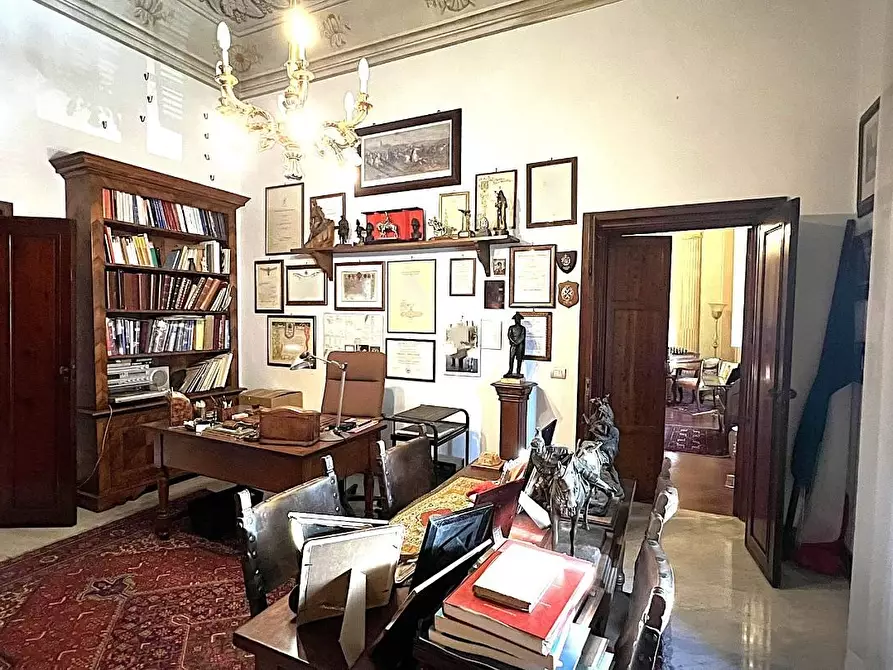 Immagine 20 di Appartamento in vendita  a Pisa