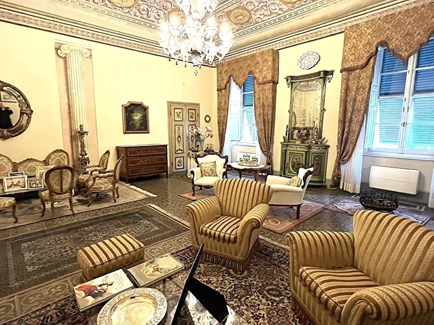 Immagine 1 di Appartamento in vendita  a Pisa