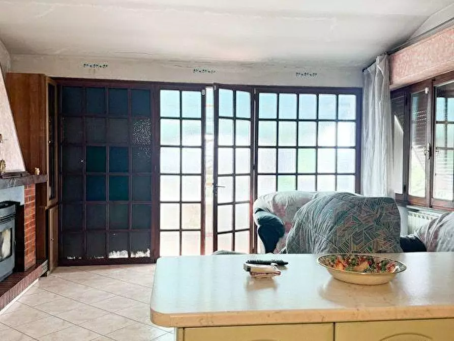 Immagine 12 di Casa indipendente in vendita  a Terricciola