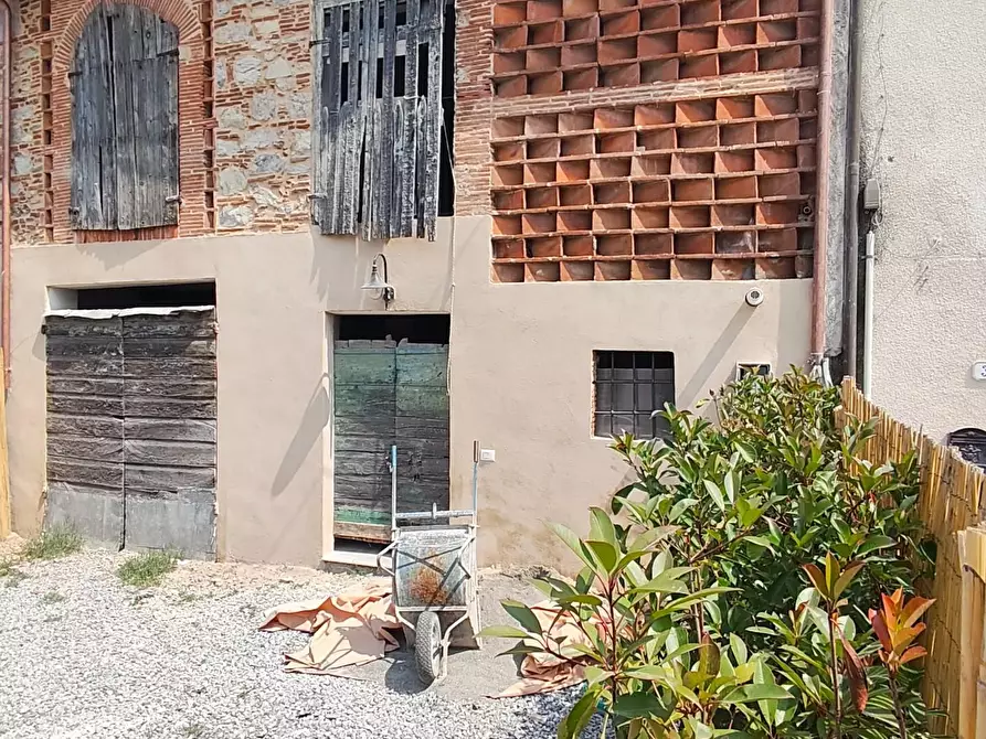casa semindipendente in vendita a Lucca in zona Sant'Anna