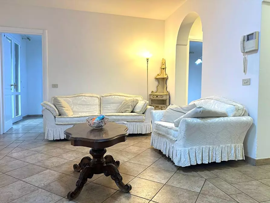 Immagine 13 di Appartamento in vendita  a Empoli