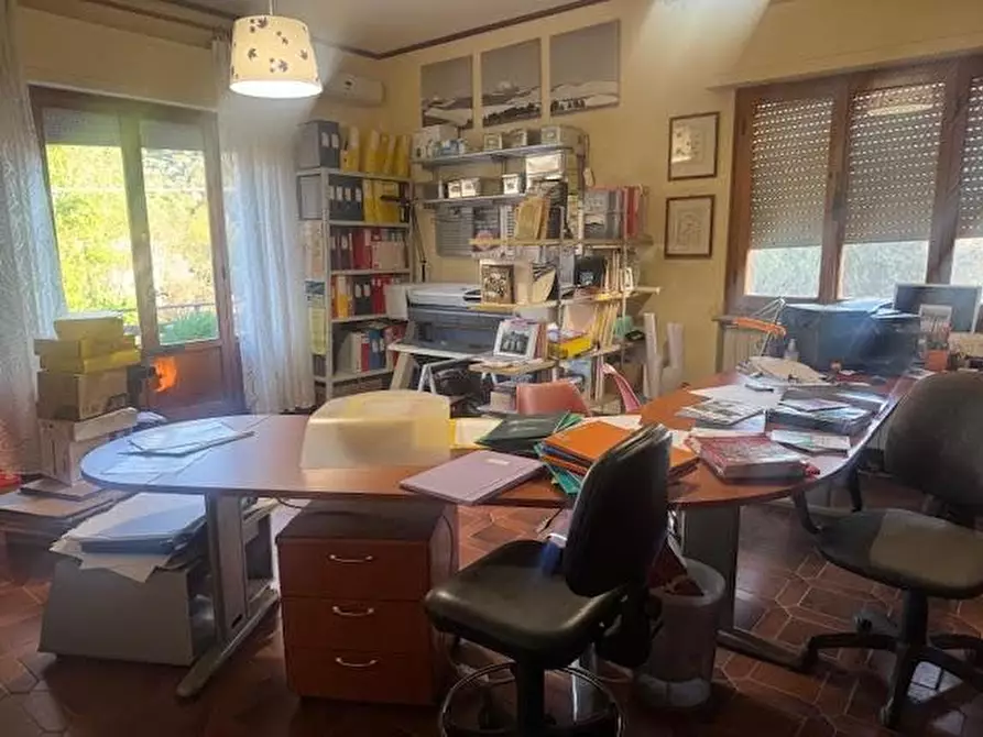 Immagine 11 di Appartamento in vendita  a Calci