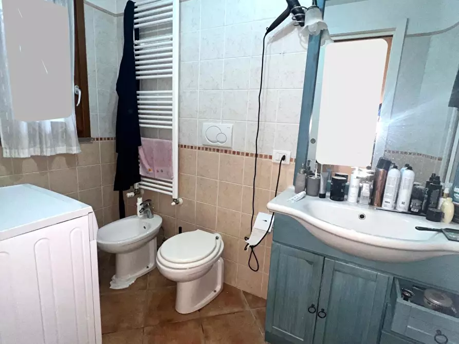 Immagine 29 di Appartamento in vendita  a Montelupo Fiorentino