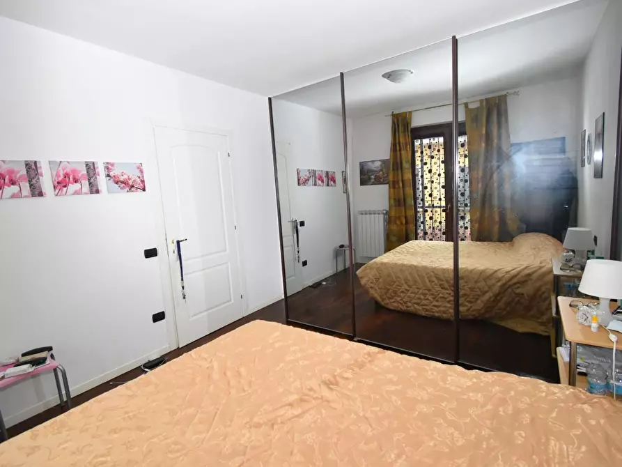 Immagine 26 di Casa bifamiliare in vendita  a Vecchiano