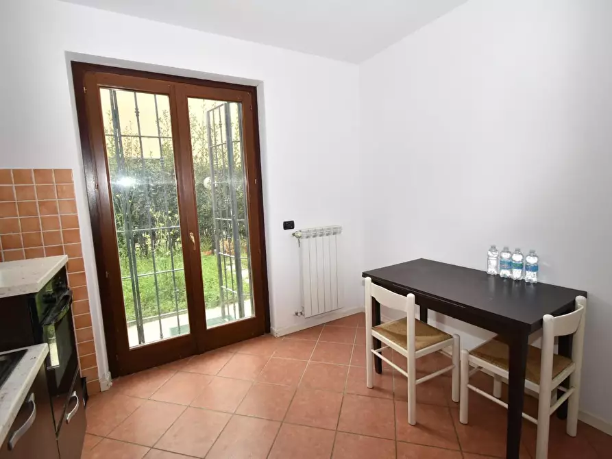 Immagine 14 di Casa bifamiliare in vendita  a Vecchiano