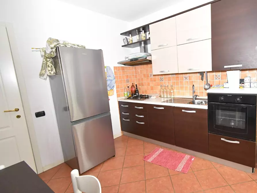 Immagine 12 di Casa bifamiliare in vendita  a Vecchiano