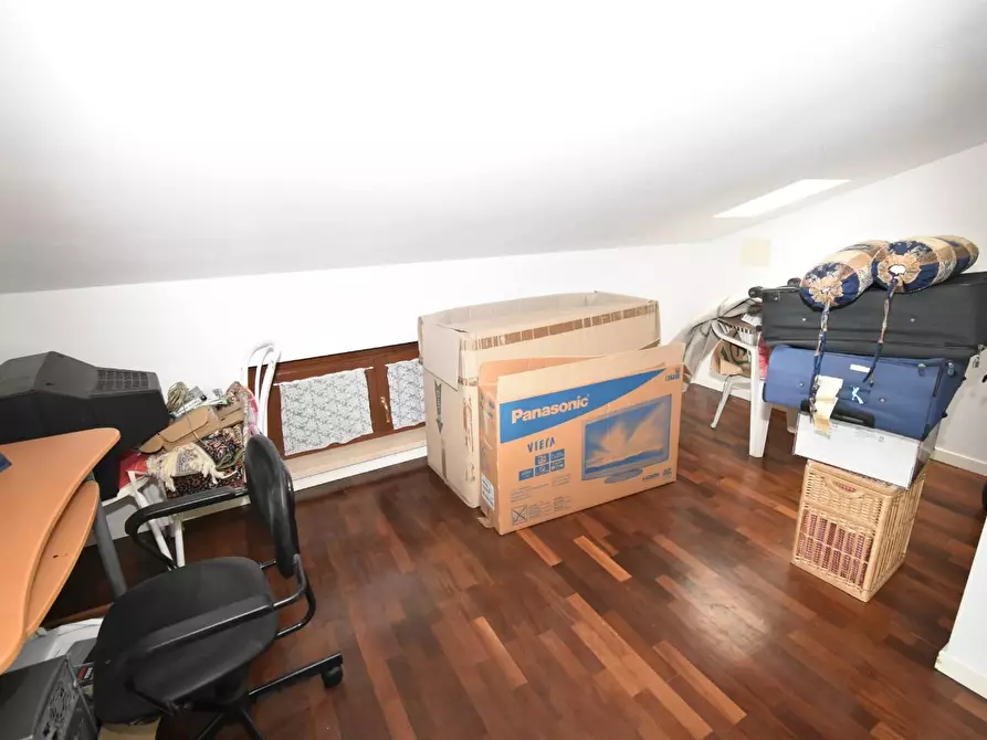 Immagine 29 di Casa bifamiliare in vendita  a Vecchiano