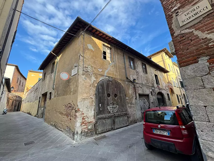 Immagine 1 di Appartamento in vendita  a Pisa