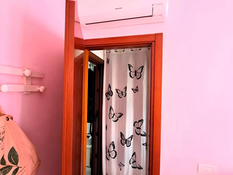 Immagine 10 di Appartamento in vendita  a Ortonovo