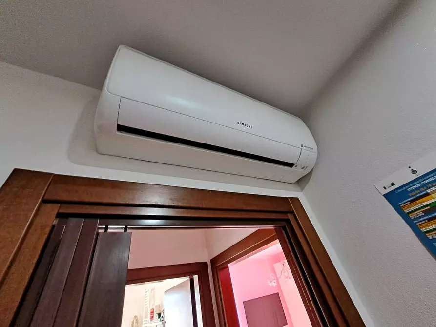 Immagine 7 di Appartamento in vendita  a Ortonovo