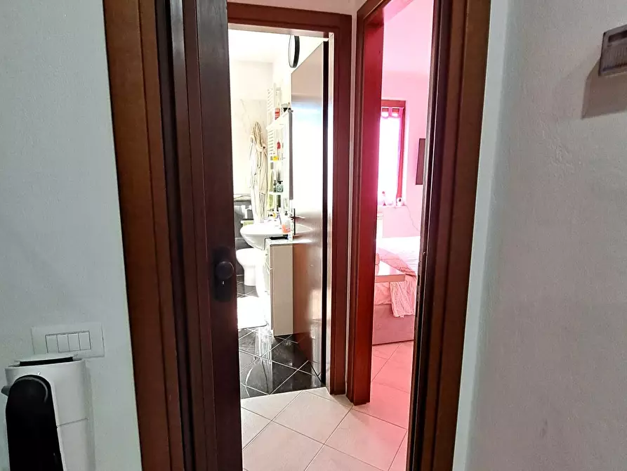 Immagine 6 di Appartamento in vendita  a Ortonovo