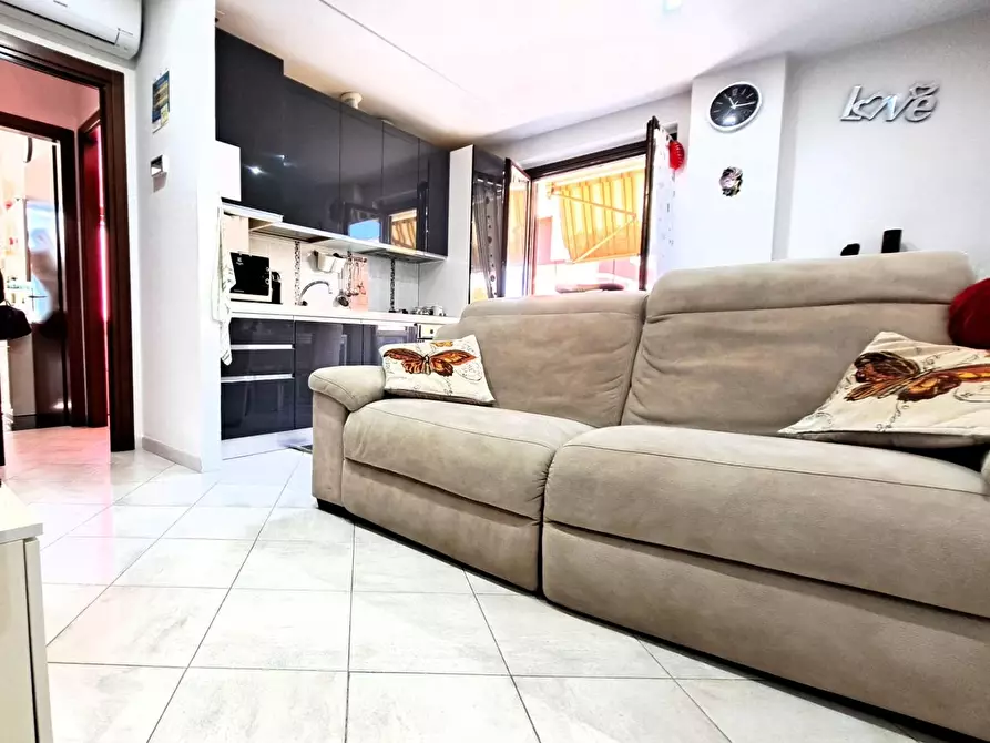 Immagine 5 di Appartamento in vendita  a Ortonovo