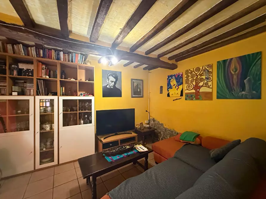 Immagine 7 di Terratetto in vendita  a Massa