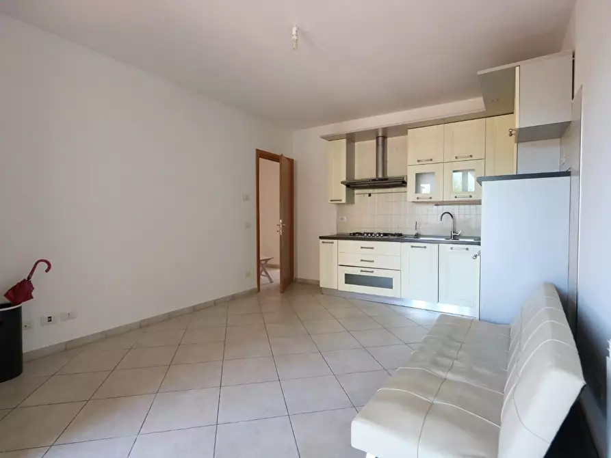 Immagine 3 di Appartamento in vendita  a Santa Maria A Monte