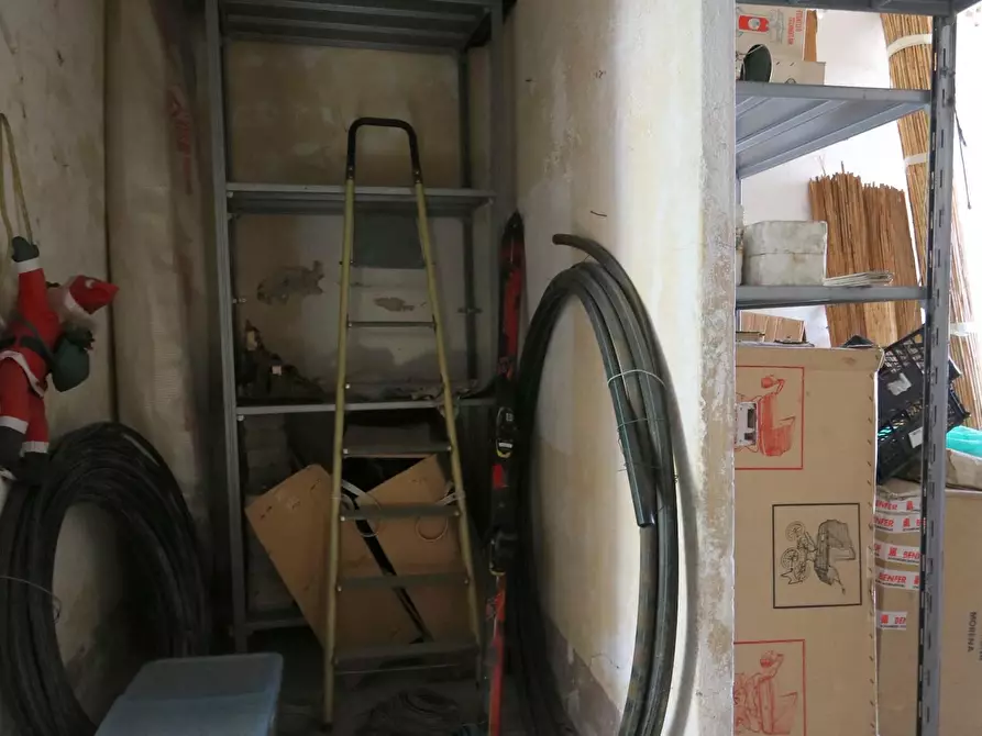 Immagine 8 di Immobile di prestigio in vendita  a Vicopisano