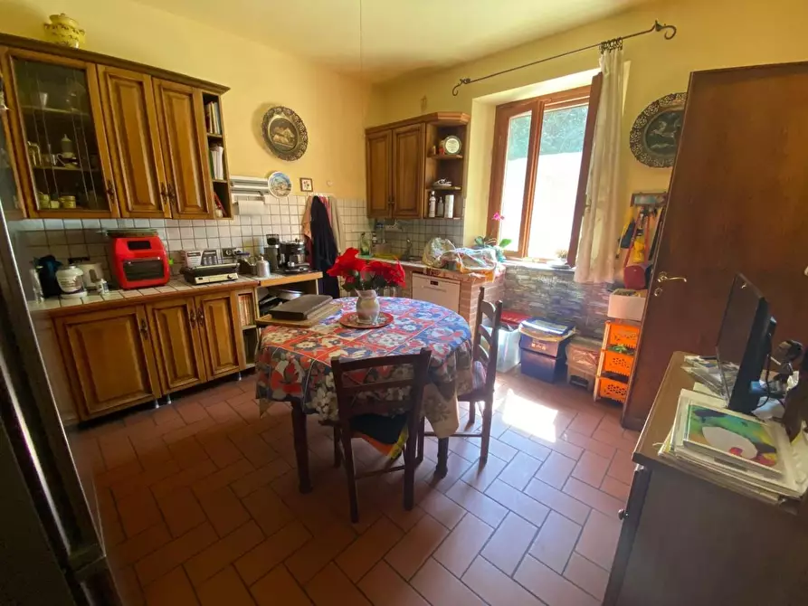 Immagine 7 di Porzione di casa in vendita  a Buti
