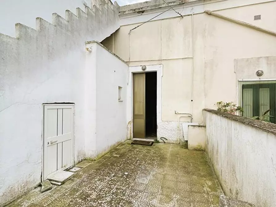 Immagine 4 di Appartamento in vendita  a Tricase