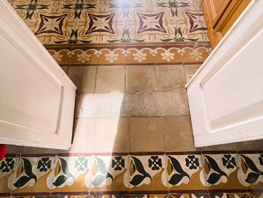 Immagine 18 di Appartamento in vendita  a Tricase