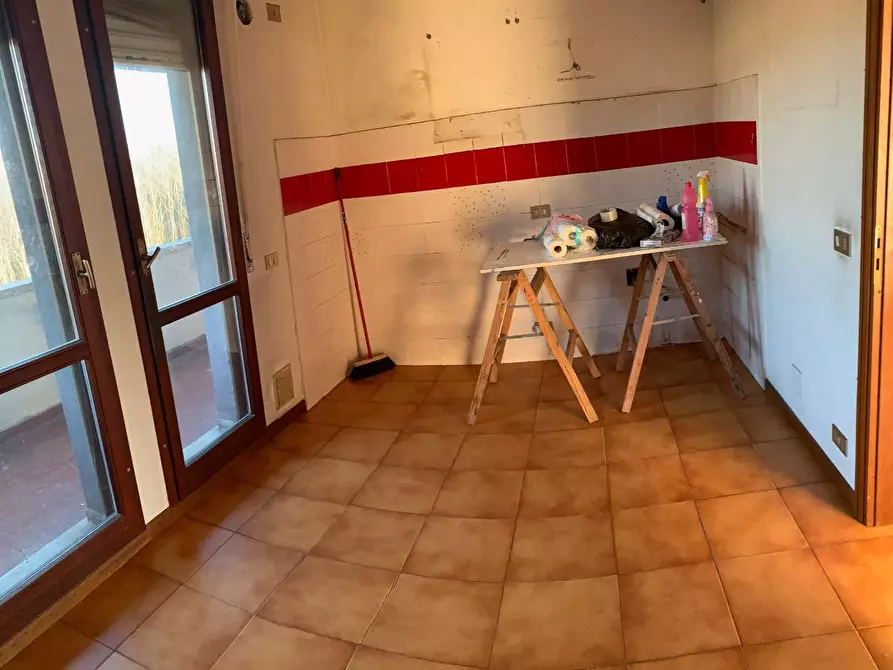 Immagine 5 di Appartamento in vendita  a Pisa